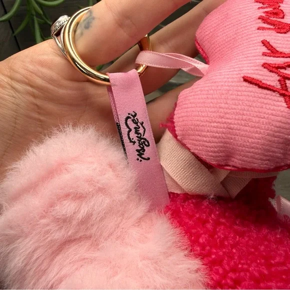 MayMei - Cheer - Picture 4 of 4